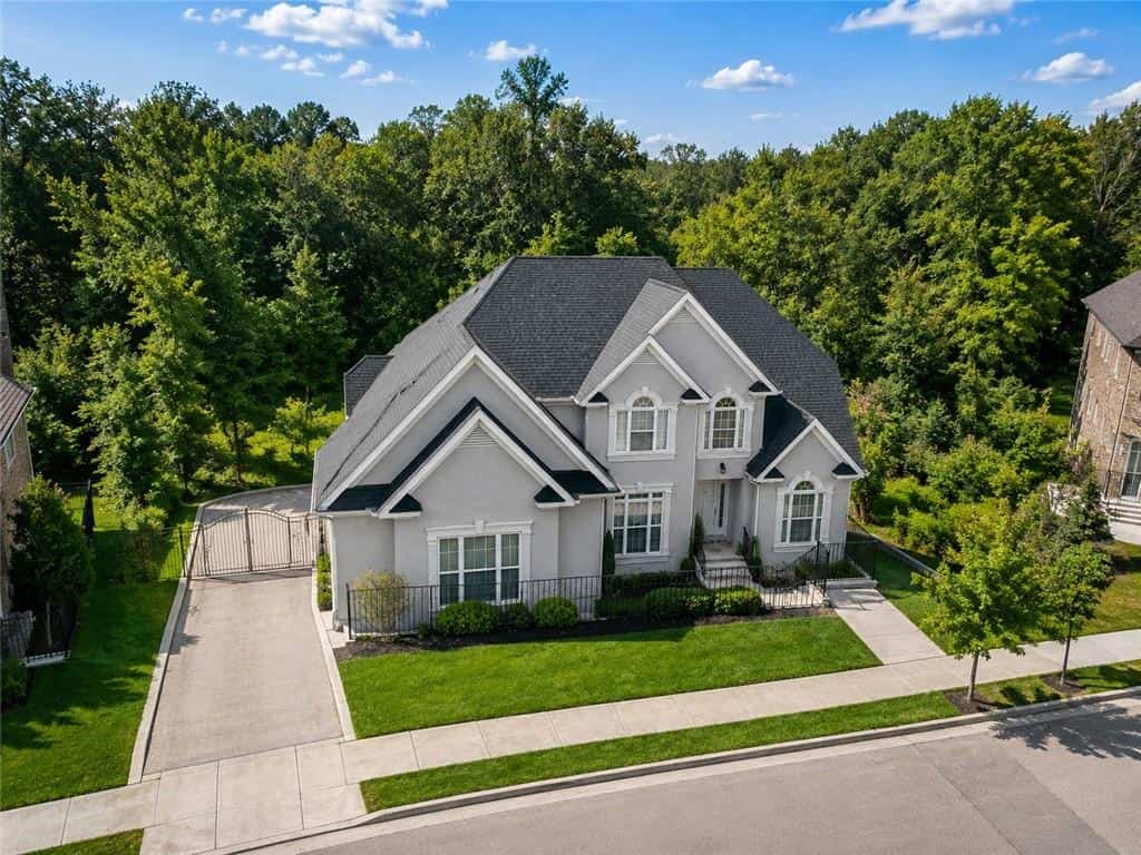 2877 Battlecrest Drive, Decatur, GA 30034