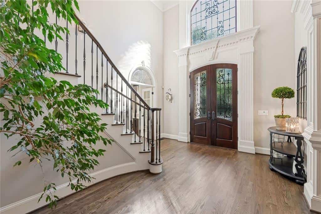 Listing photo 6