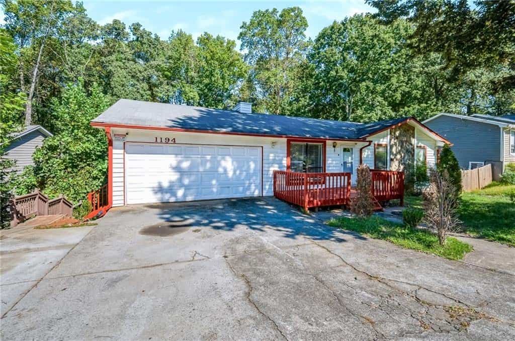 Listing photo 6