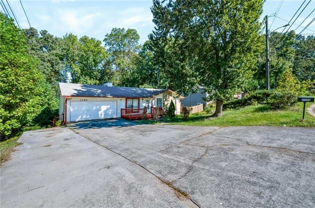 1194 Indian Way NW, Lilburn, GA 30047