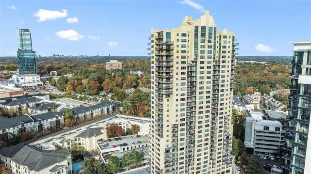 3481 Lakeside Drive NE 902 #902, Atlanta, GA 30326