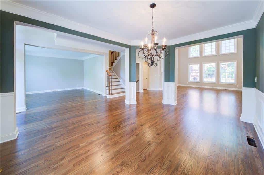 Listing photo 6