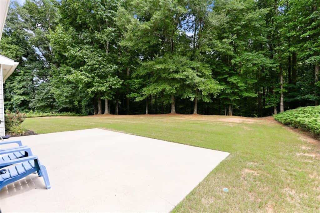 Listing photo 6