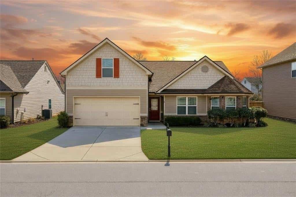 5570 Glenn Ivey Drive, Cumming, GA 30028