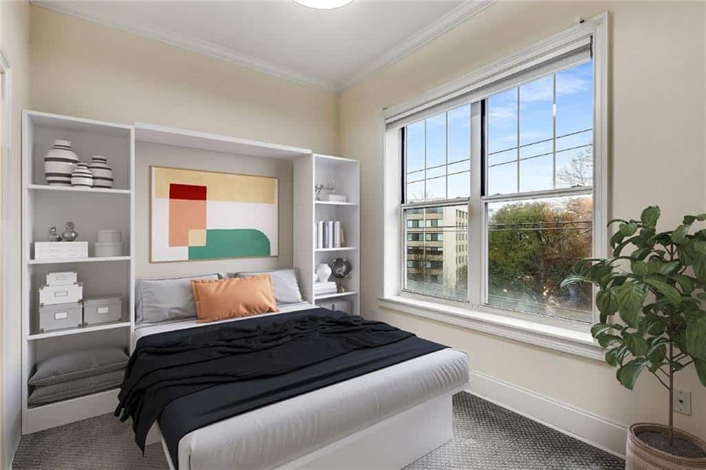 Listing photo 6