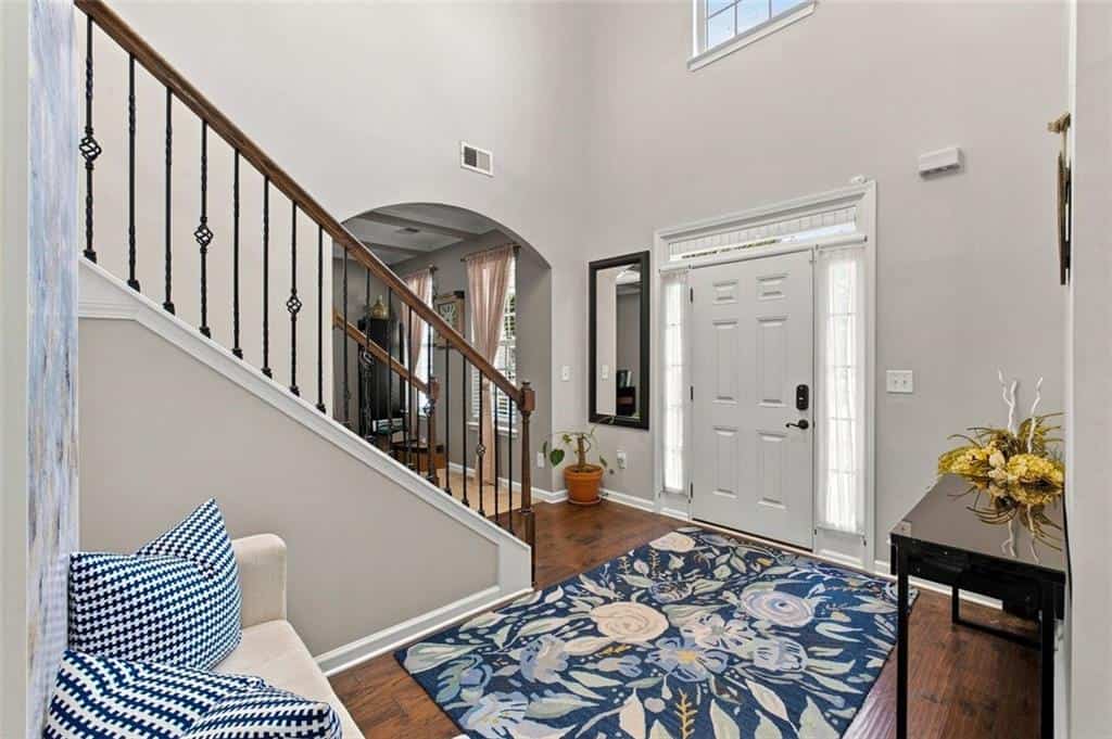Listing photo 6