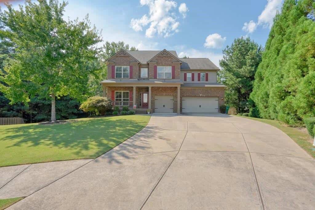 Listing photo 3