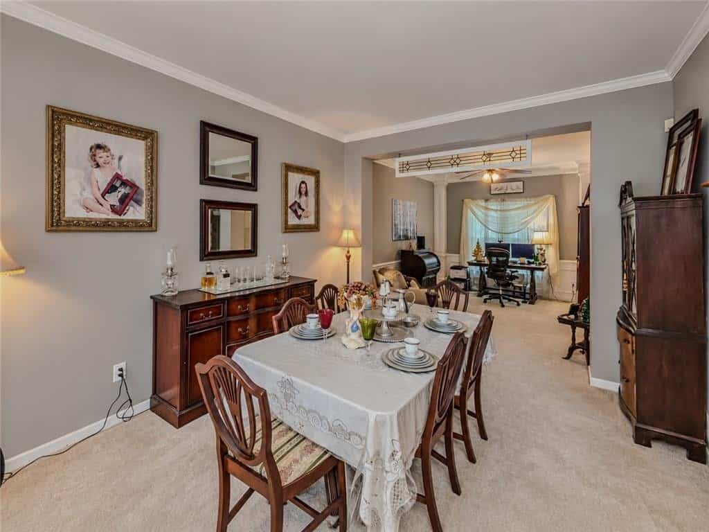 Listing photo 6