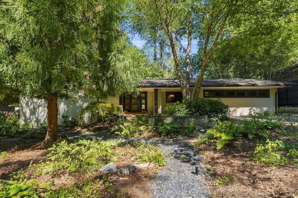 1714 N Holly Lane NE, Atlanta, GA 30329