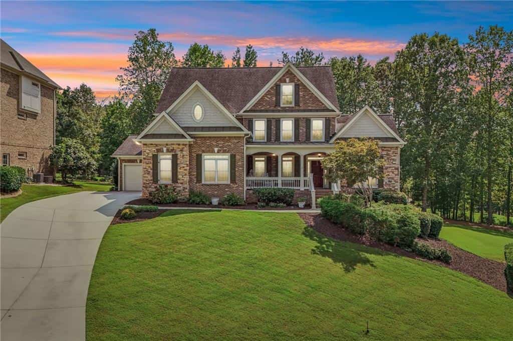 205 Fairway Overlook Drive, Acworth, GA 30101