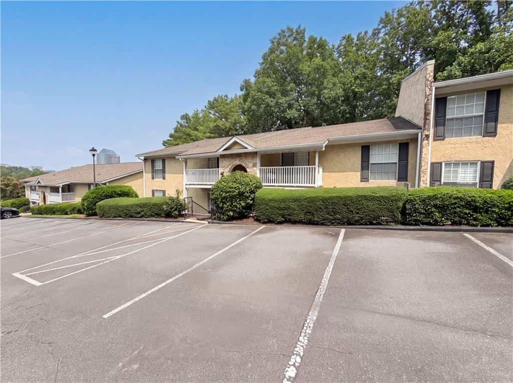 3175 Seven Pines Court 204 #204, Atlanta, GA 30339