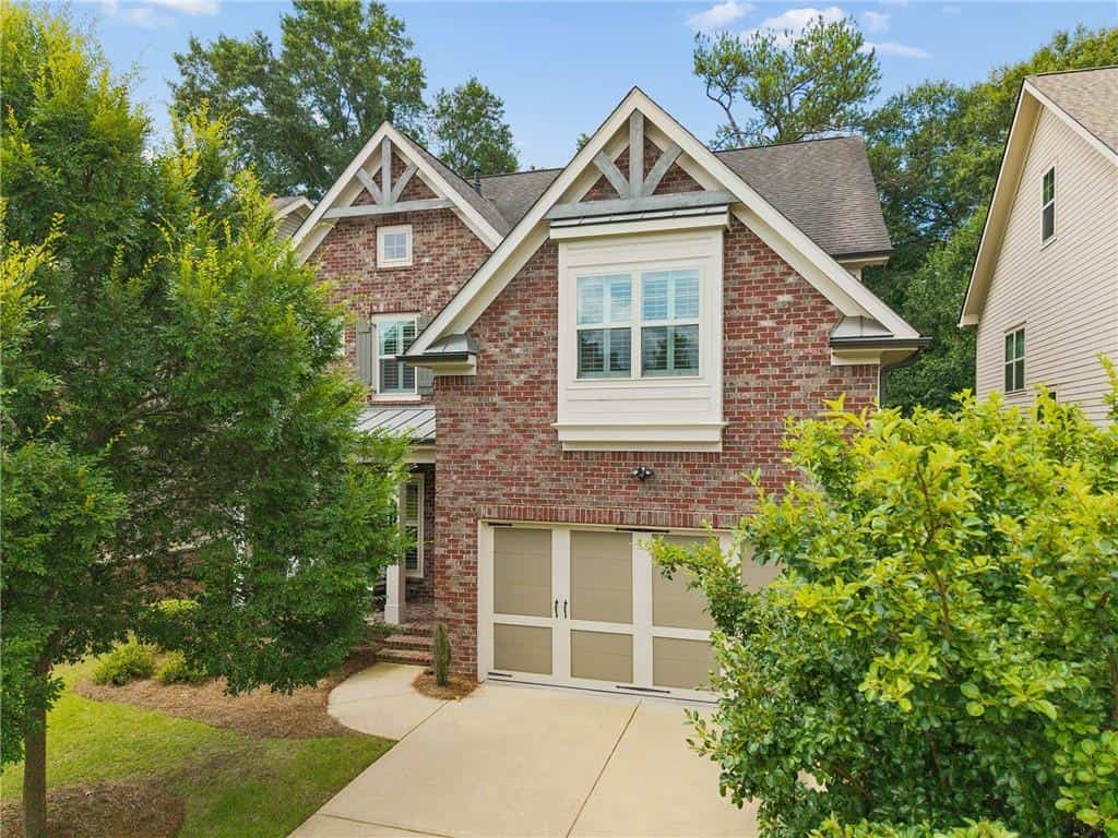 111 Spur Lane, Alpharetta, GA 30009