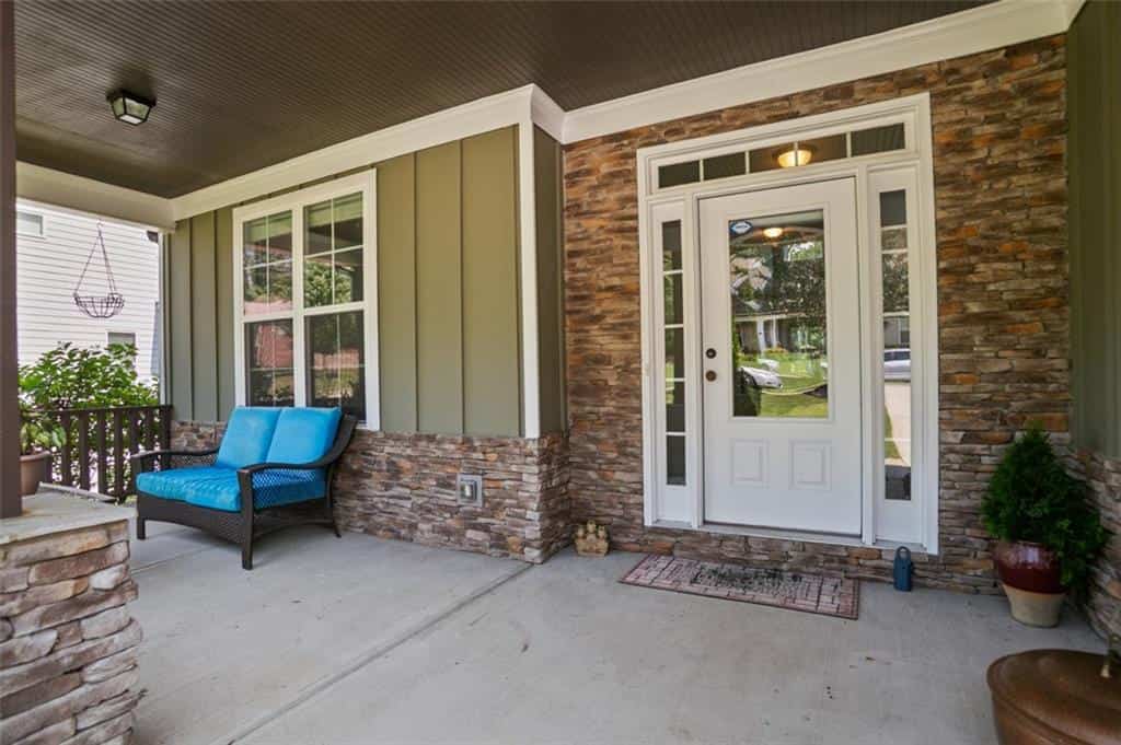 Listing photo 6