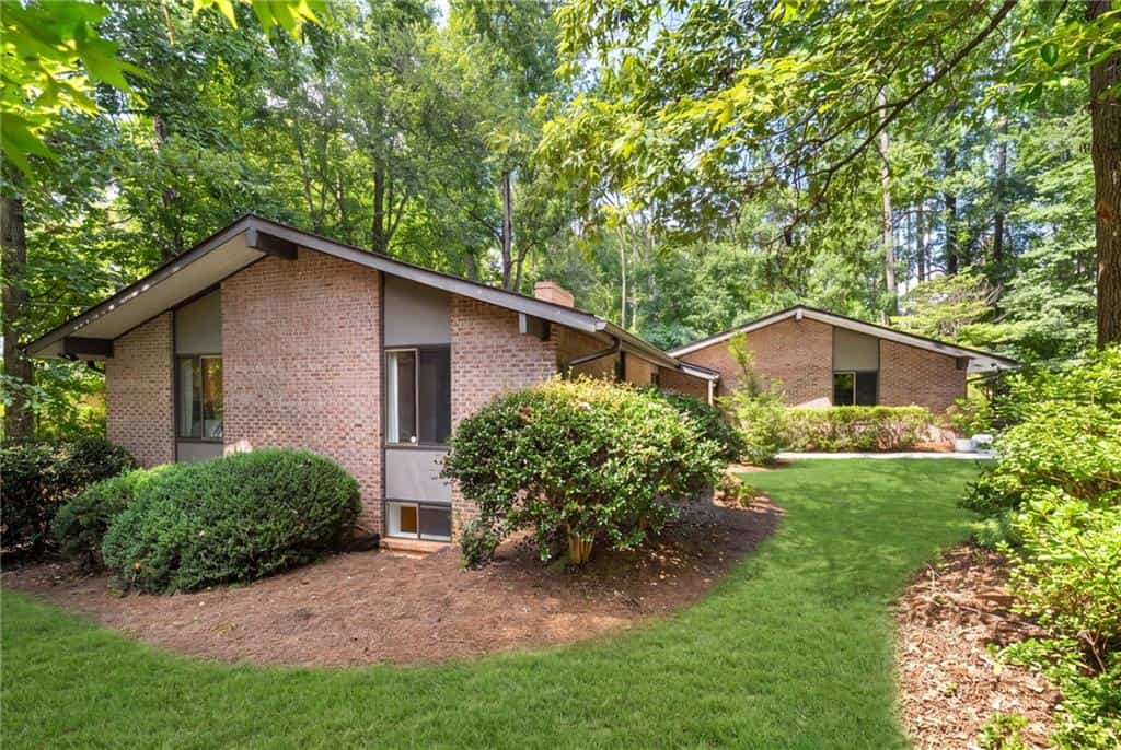 910 Freemanwood Lane, Milton, GA 30004