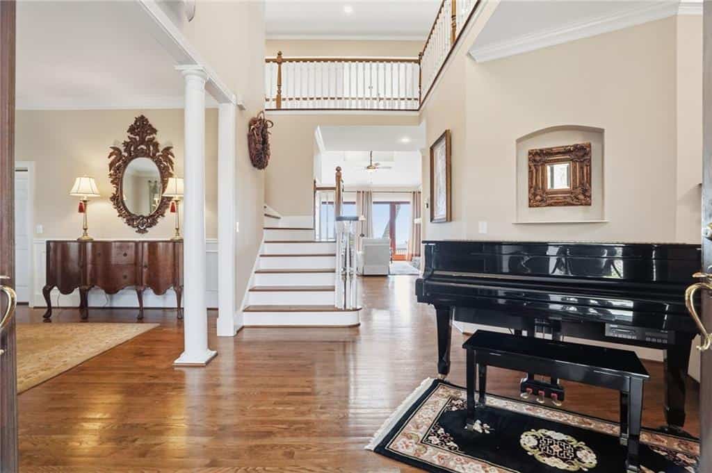 Listing photo 4