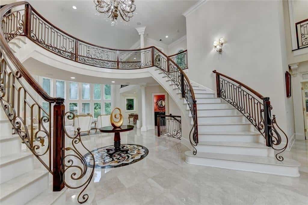 Listing photo 6