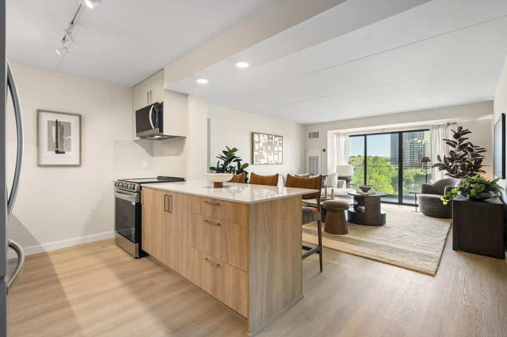 2460 Peachtree Road NE 1111 #1111, Atlanta, GA 30305