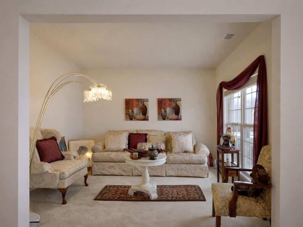 Listing photo 6