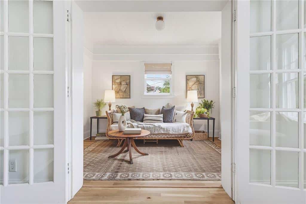 Listing photo 6