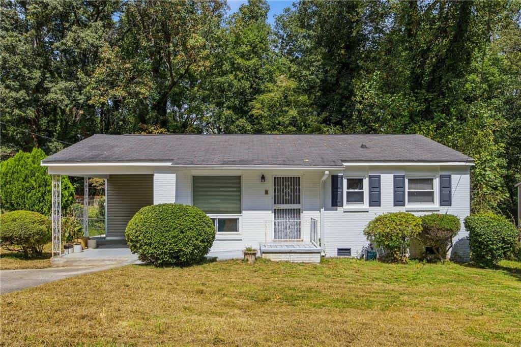 3751 Amber Road NW, Atlanta, GA 30331