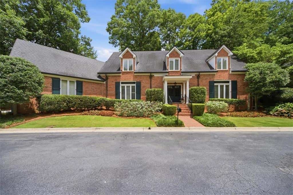 4414 Paces Battle NW, Atlanta, GA 30327