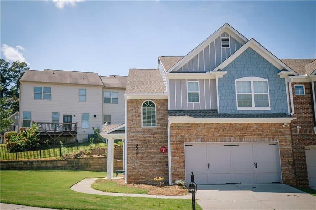 3317 Castleberry Village Circle, Cumming, GA 30040