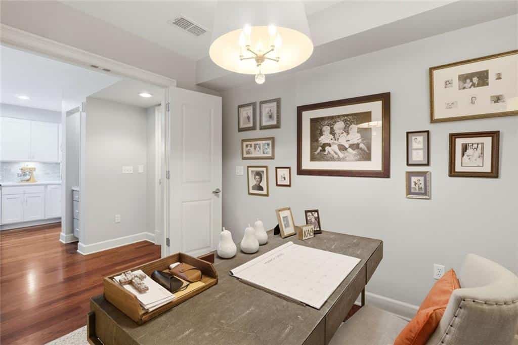 Listing photo 6