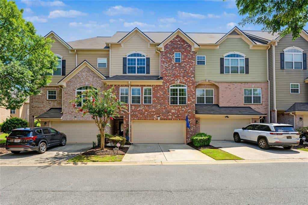 1004 Glen Ivy, Marietta, GA 30062