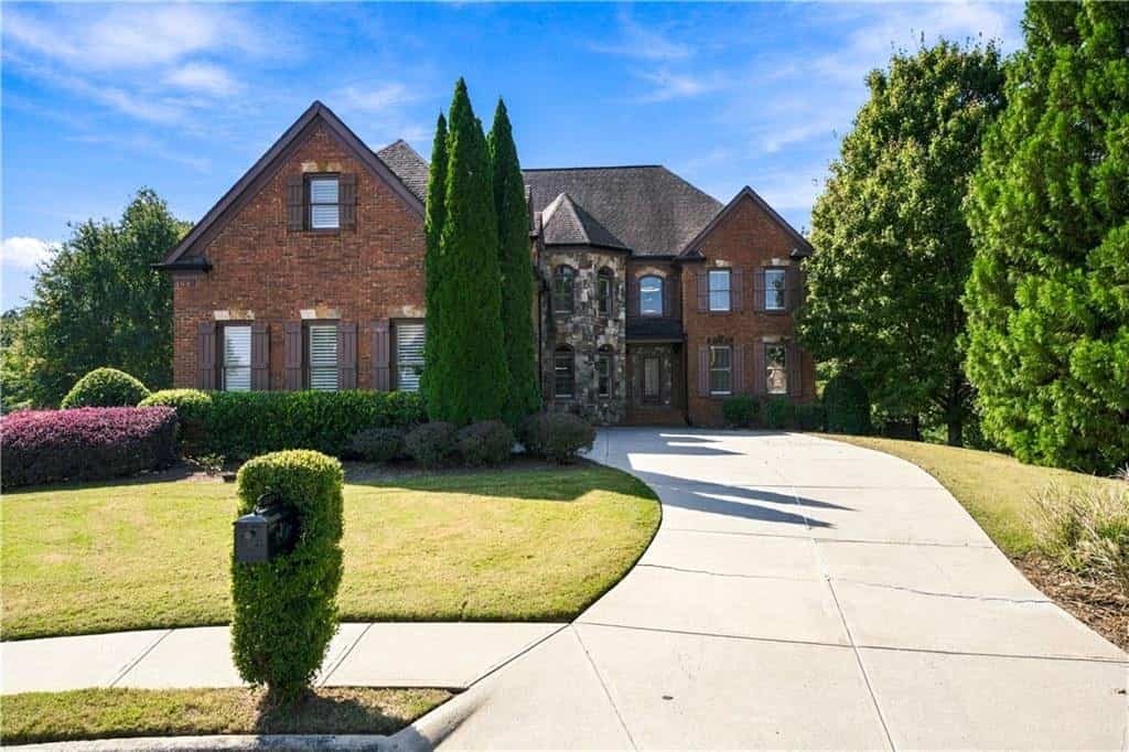 2680 Moon Chase Lane, Buford, GA 30519