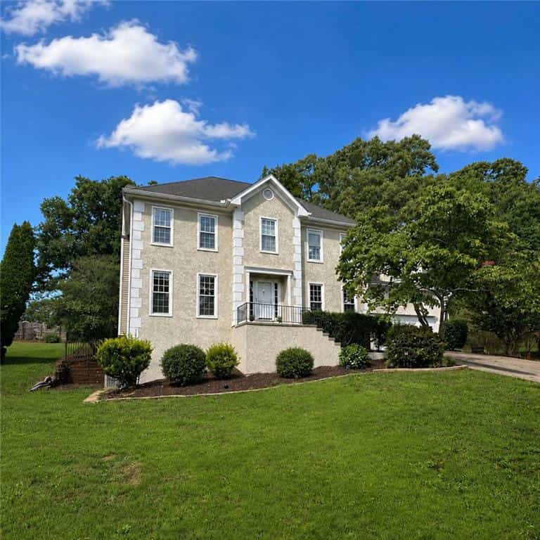 610 Adam Circle, Woodstock, GA 30188