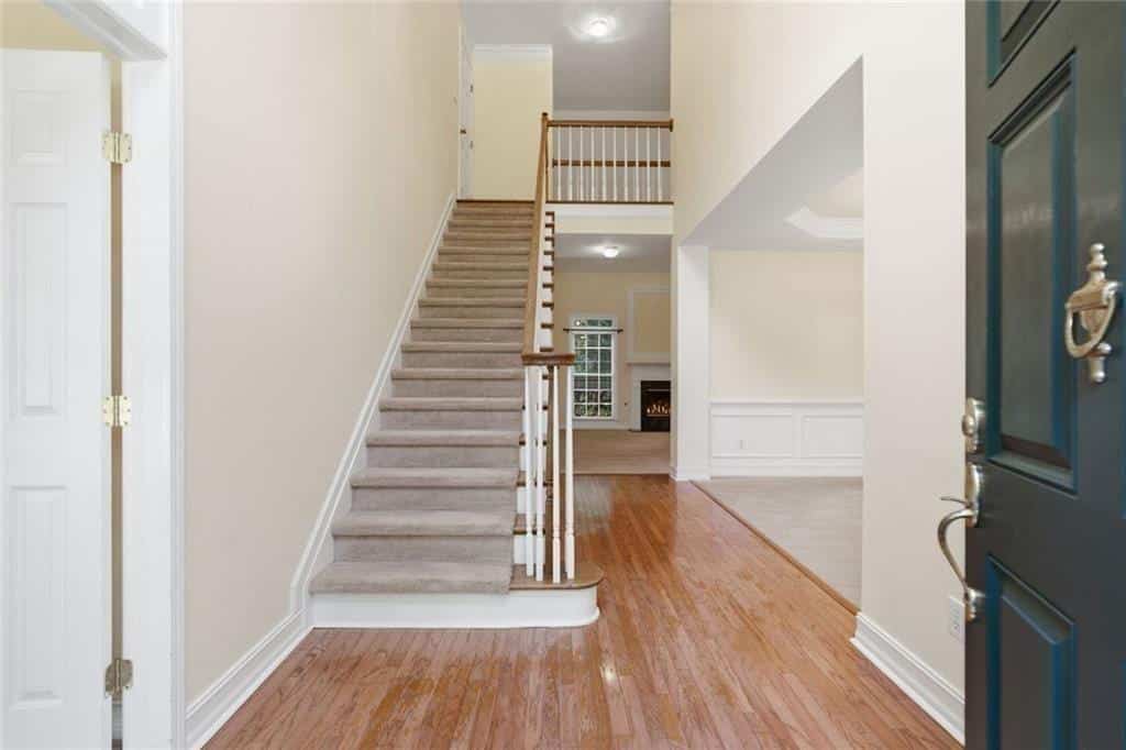 Listing photo 6