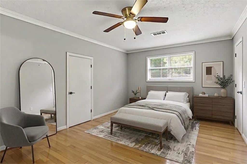 Listing photo 6