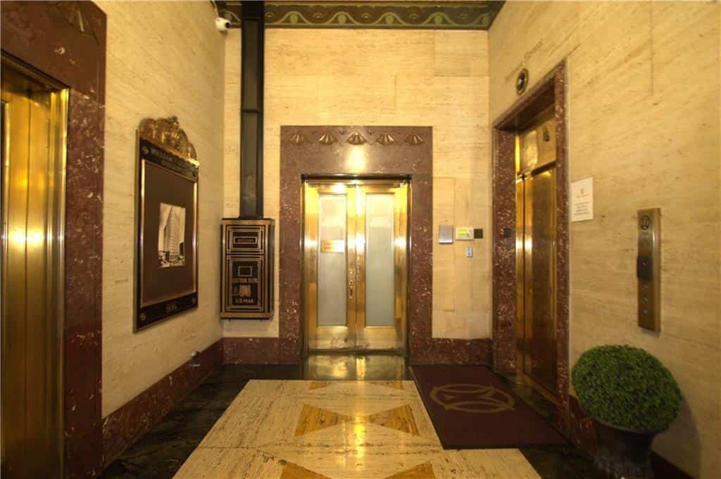 Listing photo 6