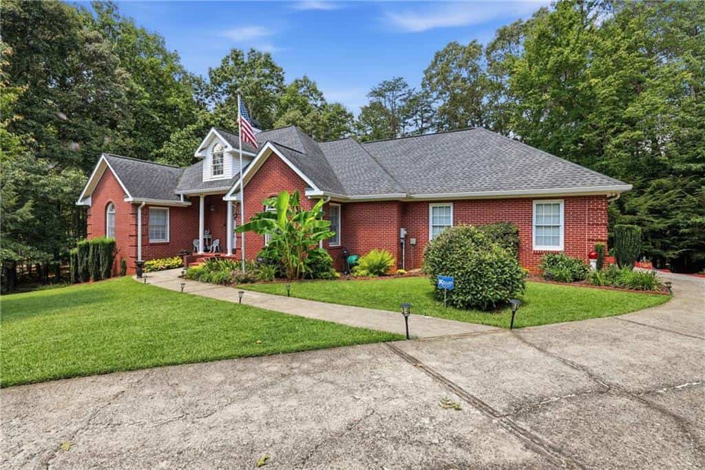 149 Tall Oaks Drive, Alto, GA 30510