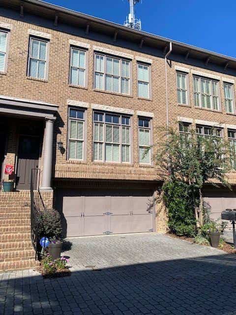 810 Highland Green Way NE, Atlanta, GA 30306