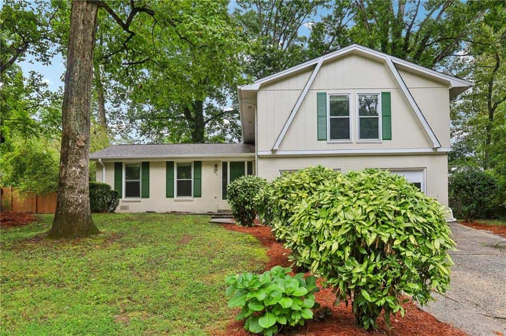 2896 Haverford Lane SE, Marietta, GA 30067