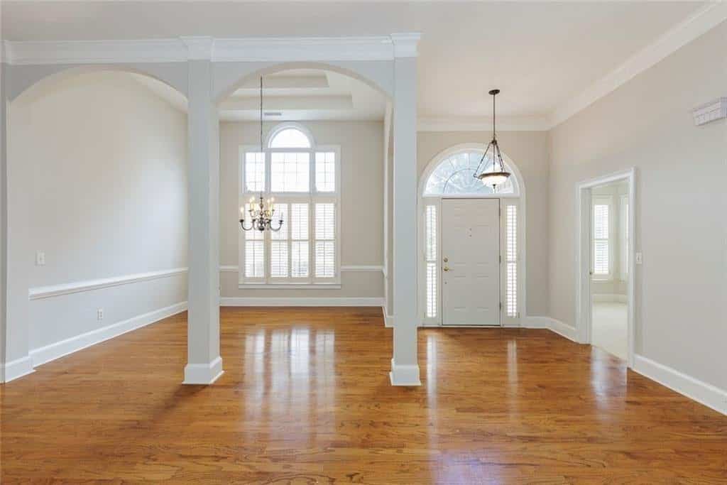 Listing photo 6