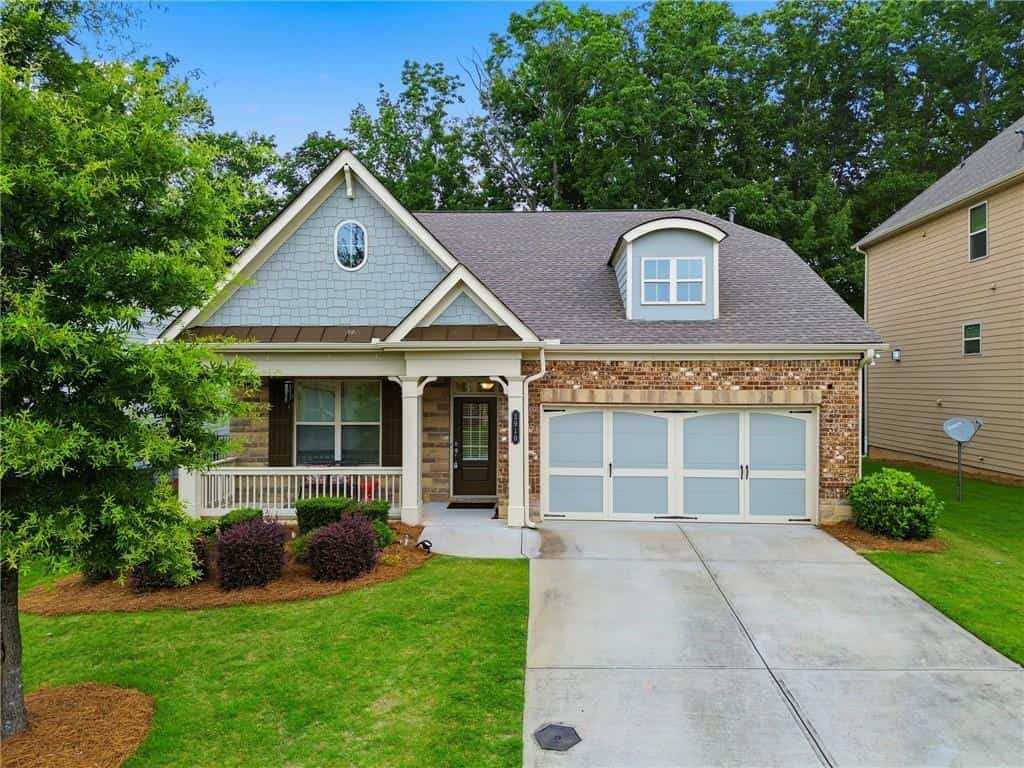 2910 Prestwood Drive, Cumming, GA 30040