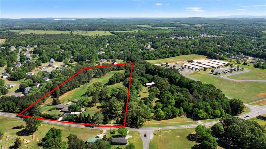 1132 Euharlee Road, Kingston, GA 30145