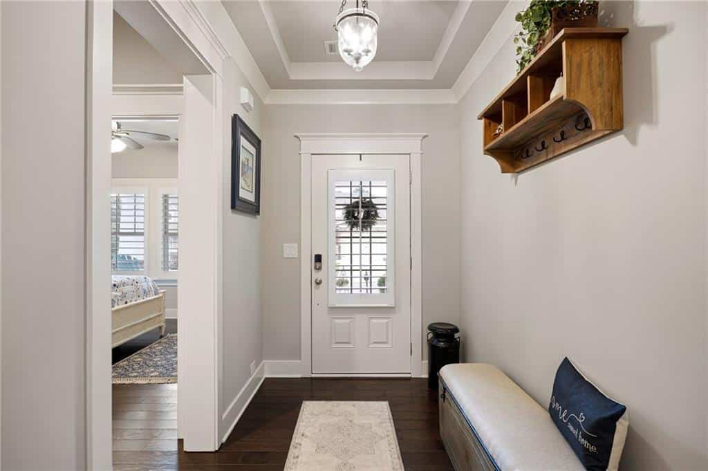 Listing photo 6