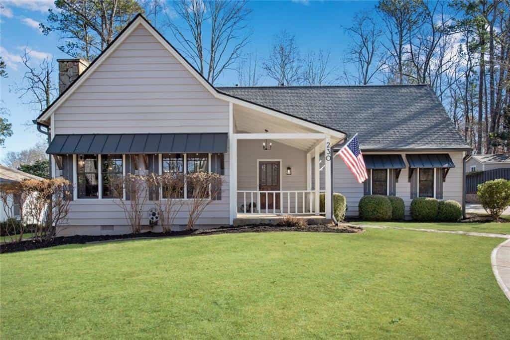 Listing photo 2