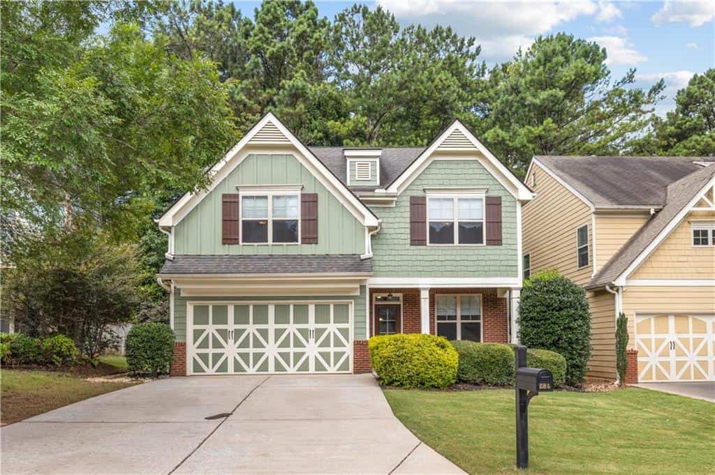 284 Ascott Lane, Woodstock, GA 30189