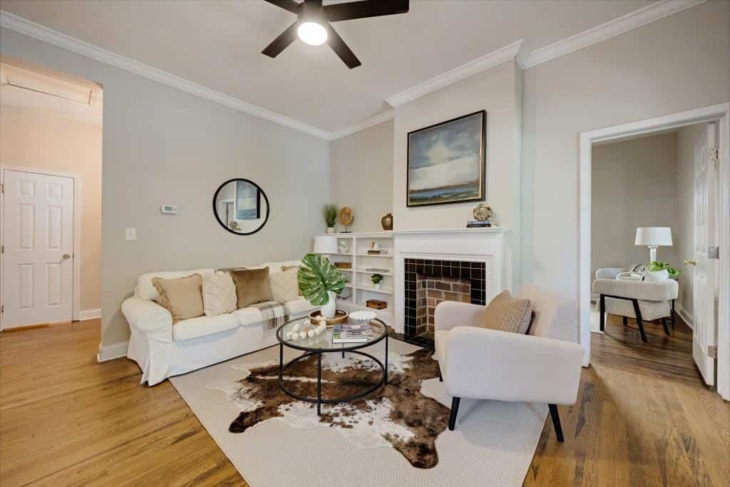 Listing photo 6