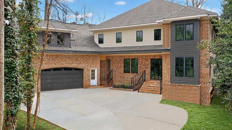 1330 Twelve Oaks Circle NW, Atlanta, GA 30327