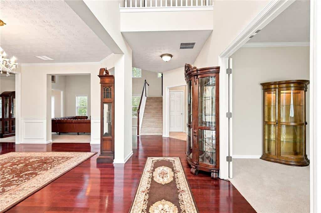 Listing photo 3