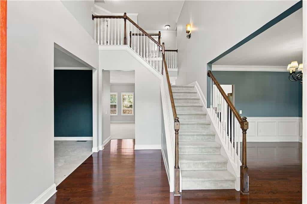 Listing photo 6