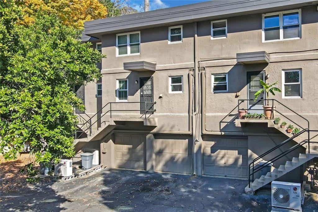 276 Lakemoore Drive NE E #E, Atlanta, GA 30342