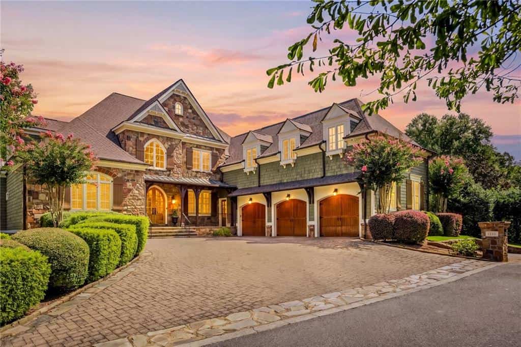 2927 Orchard Knob SE, Atlanta, GA 30339
