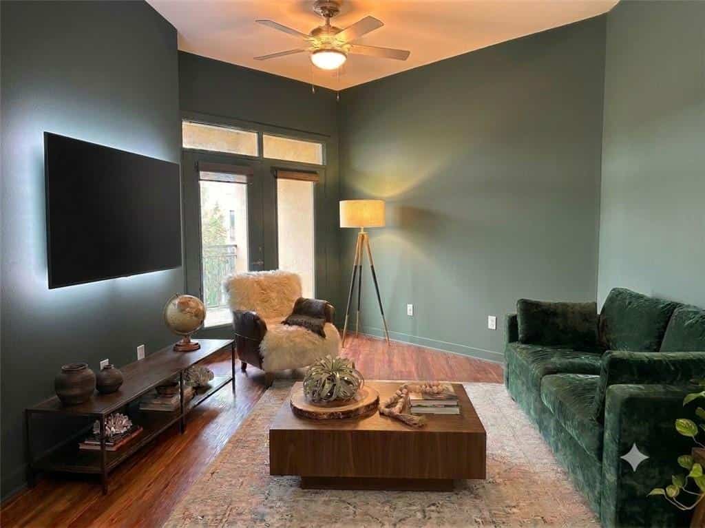 390 17TH Street NW 6056 #6056, Atlanta, GA 30363