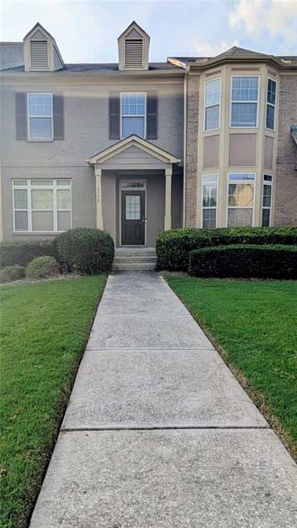 3150 Thorngate Court, Snellville, GA 30078